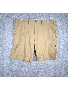 Eddie Bauer Travex shorts Casual Flat Front Tan Moisture Wicking Size 42 Gorp